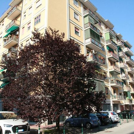 La Casa Di Nina Apartment เมสเตร ภายนอก รูปภาพ
